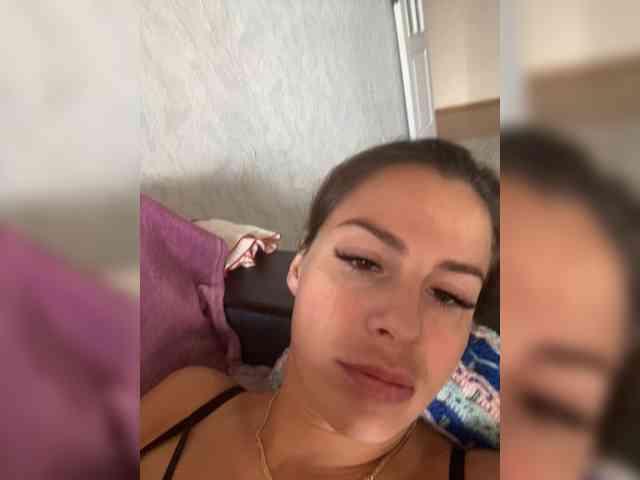 Lovelygirls1