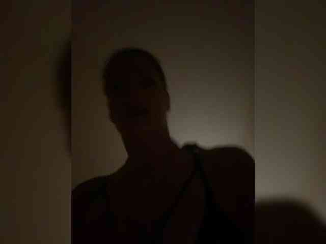 Lovelygirls1 webcam