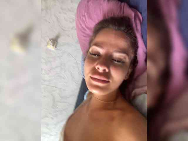 Lovelygirls1