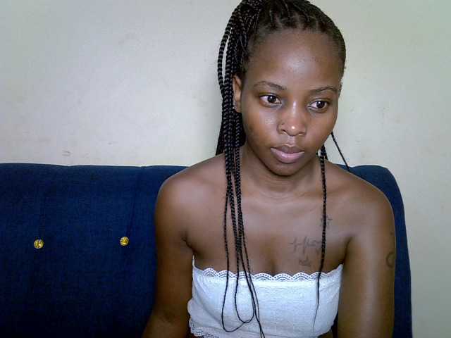 Sweetcandice live cam on BongaCams