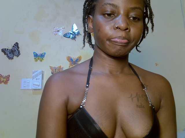 Sweetcandice live cam on BongaCams