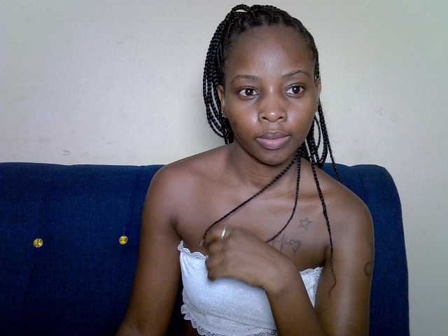 Sweetcandice live cam on BongaCams