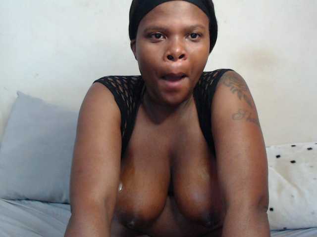 Sexycaramelxxx live cam on BongaCams