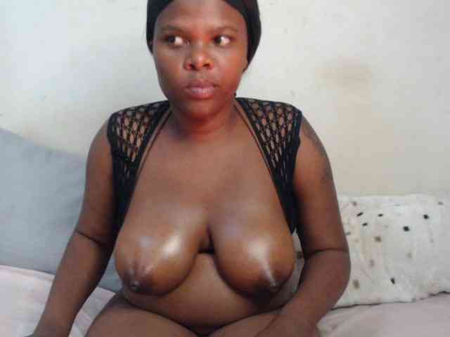 Sexycaramelxxx webcam