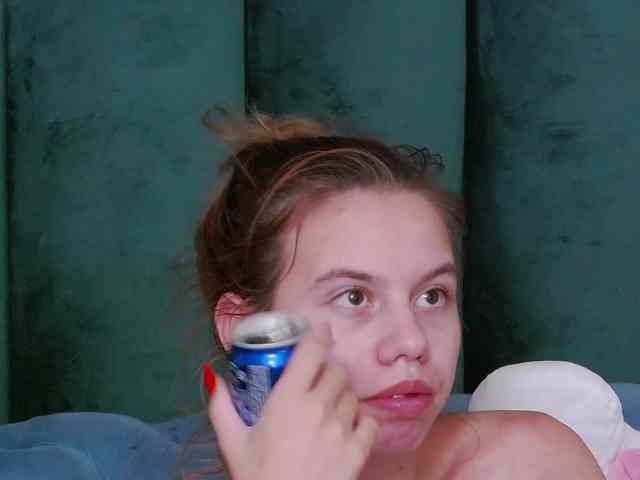 LeiaHux