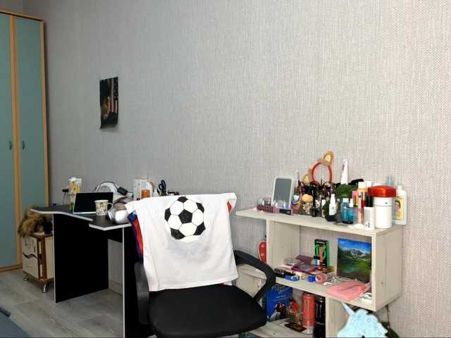 RaylenePedroni live cam on BongaCams
