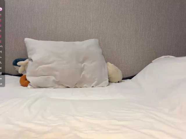 RaylenePedroni live cam on BongaCams