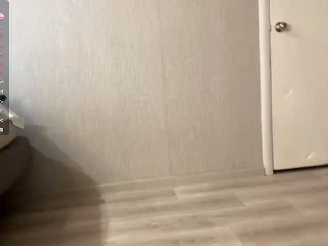 RaylenePedroni live cam on BongaCams