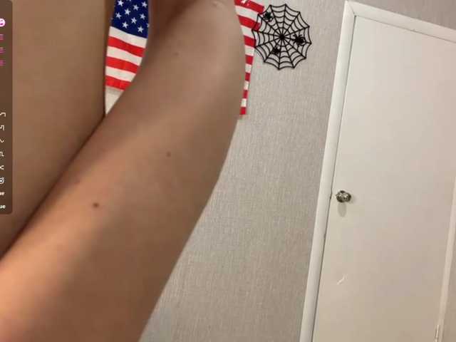 RaylenePedroni live cam on BongaCams