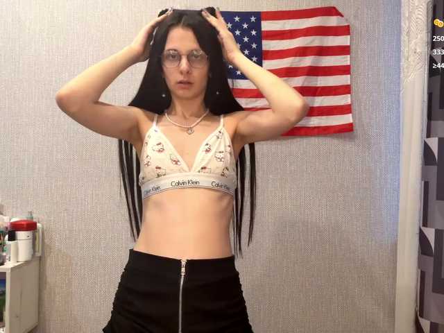 RaylenePedroni live cam on BongaCams