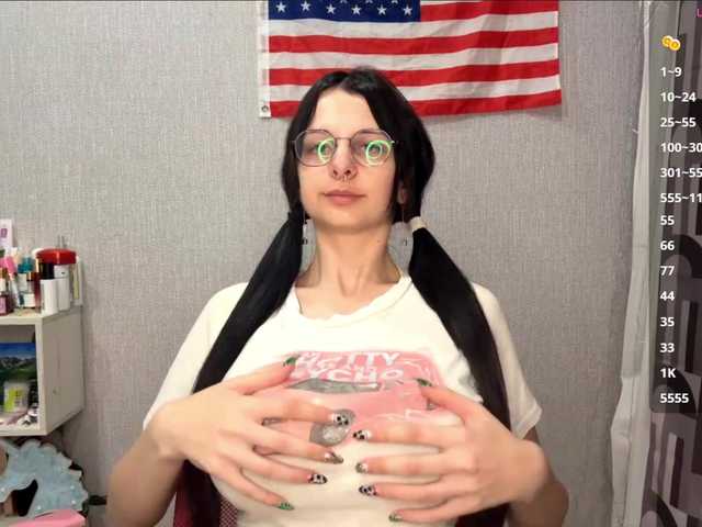 RaylenePedroni live cam on BongaCams