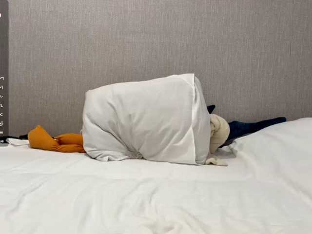 RaylenePedroni live cam on BongaCams