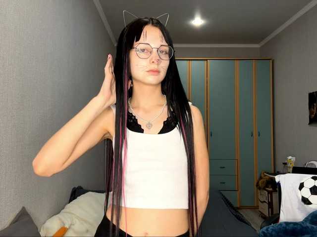 RaylenePedroni live cam on BongaCams