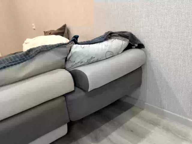 RaylenePedroni live cam on BongaCams