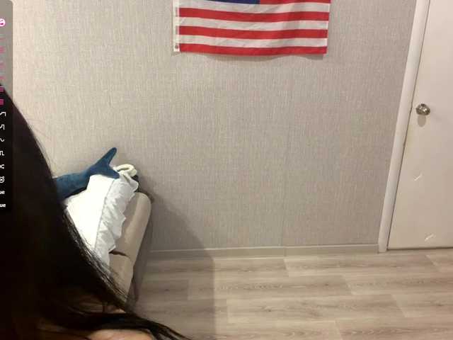 RaylenePedroni live cam on BongaCams