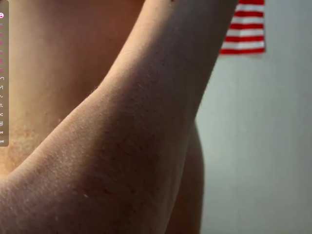 RaylenePedroni live cam on BongaCams