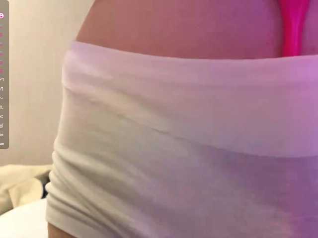 RaylenePedroni live cam on BongaCams