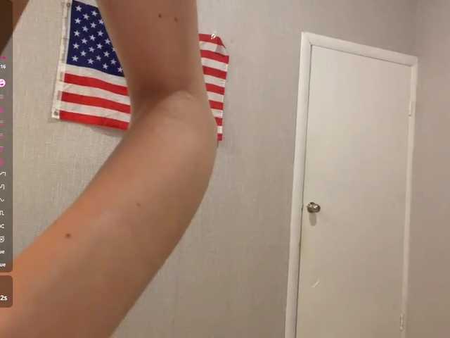 RaylenePedroni live cam on BongaCams