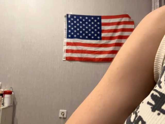RaylenePedroni live cam on BongaCams