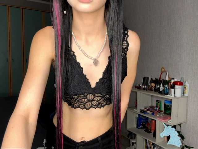 RaylenePedroni live cam on BongaCams