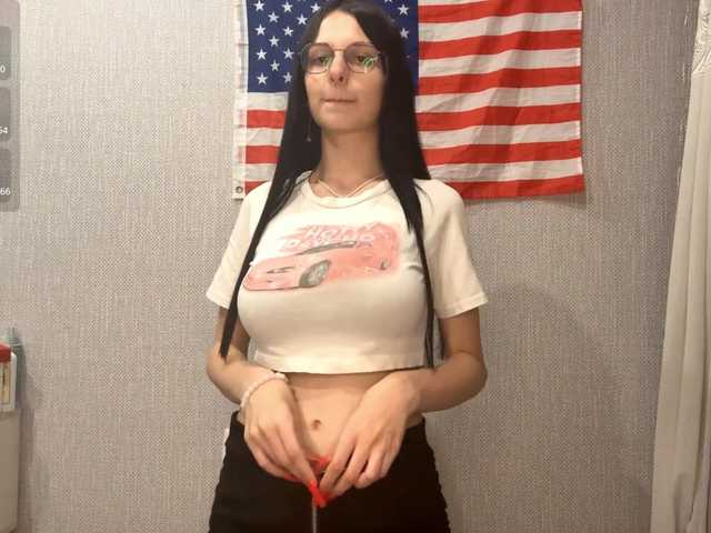 RaylenePedroni live cam on BongaCams