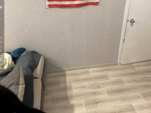 RaylenePedroni live cam on BongaCams