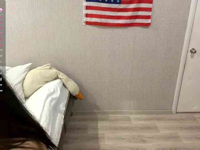 RaylenePedroni webcam