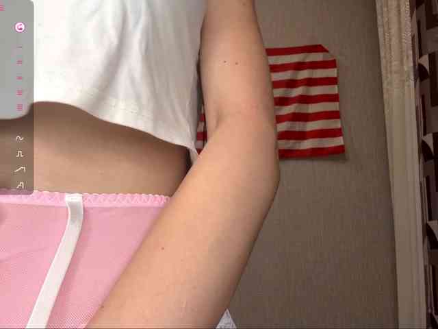 RaylenePedroni webcam