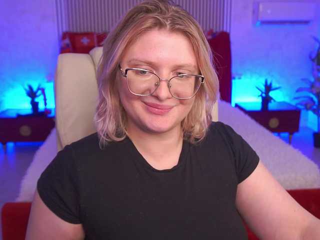 kirakolobok live sex