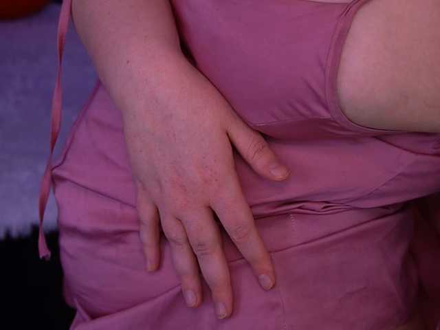 KiraKolobok live cam on BongaCams