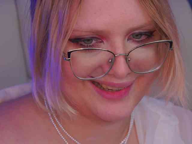 KiraKolobok webcam