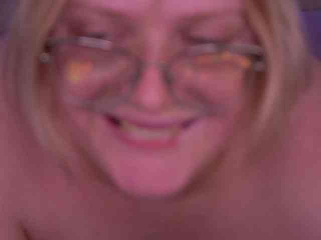 KiraKolobok webcam