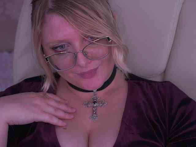 KiraKolobok webcam