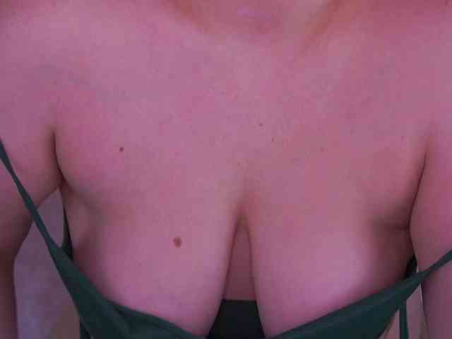 KiraKolobok webcam