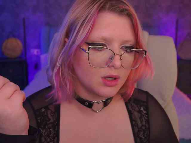 KiraKolobok webcam