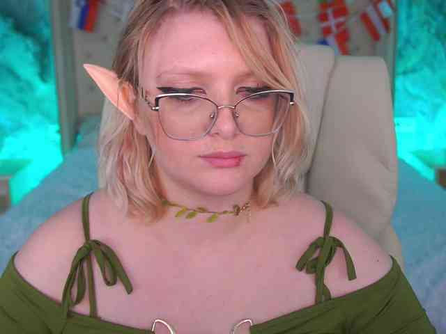 KiraKolobok webcam