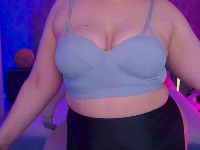 KiraKolobok webcam