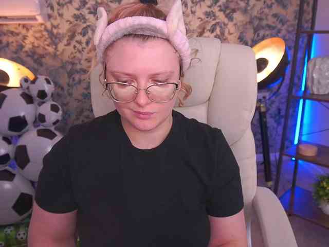 KiraKolobok webcam