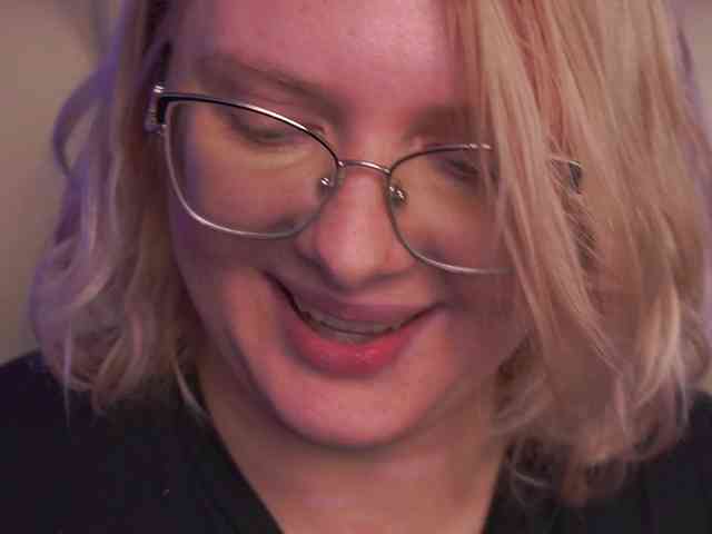 KiraKolobok webcam