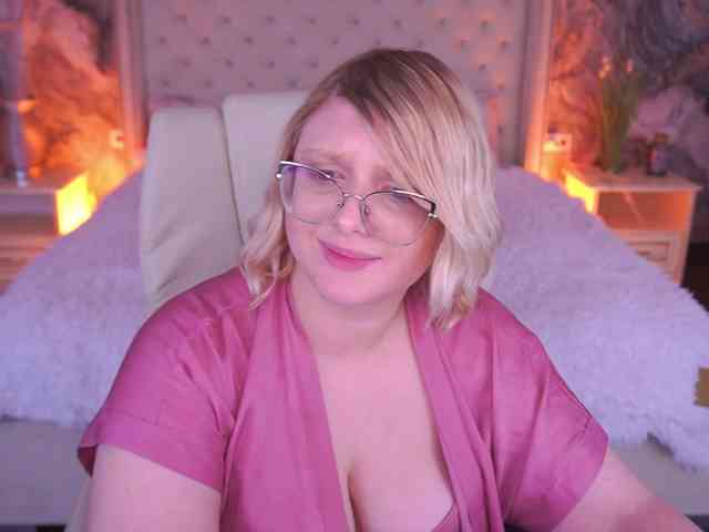 KiraKolobok webcam