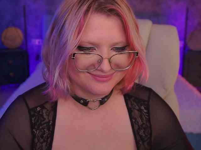 KiraKolobok webcam