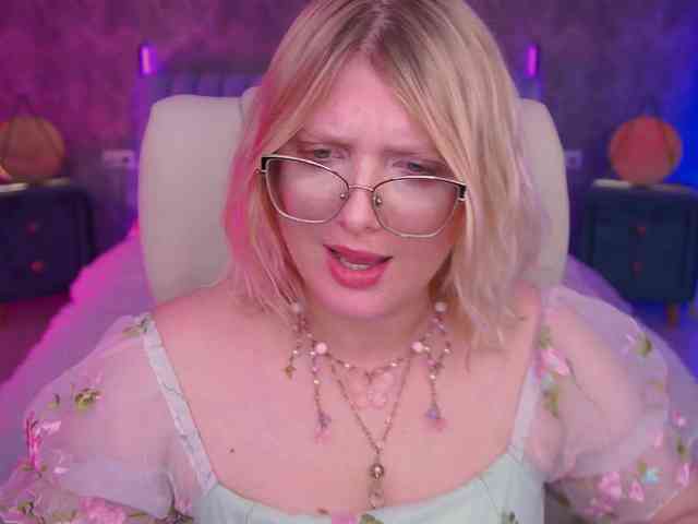 KiraKolobok Sex Cam Show