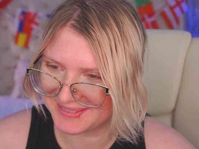 KiraKolobok webcam