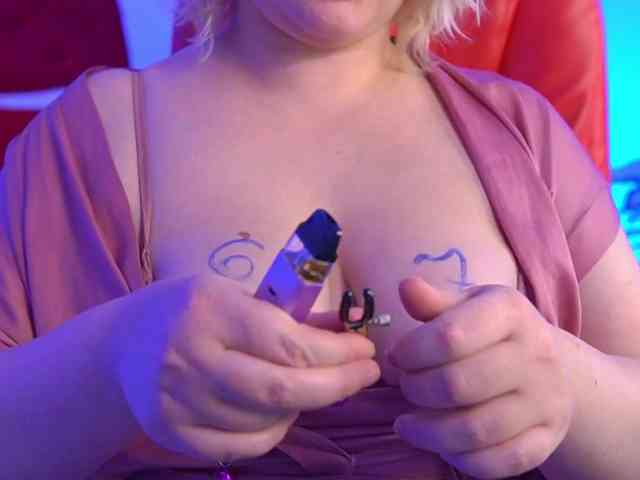 KiraKolobok webcam