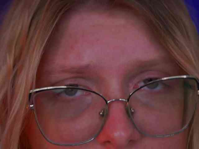KiraKolobok webcam