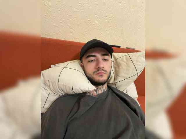 Rusik22c Sex Cam Show