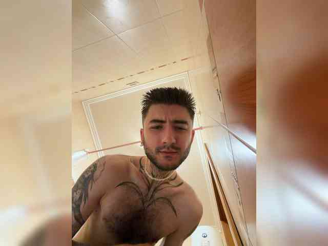 Rusik22c Sex Cam Show