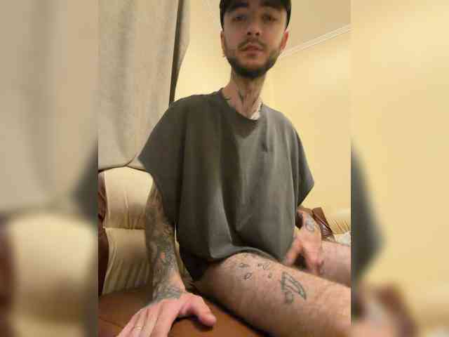 Rusik22c Sex Cam Show