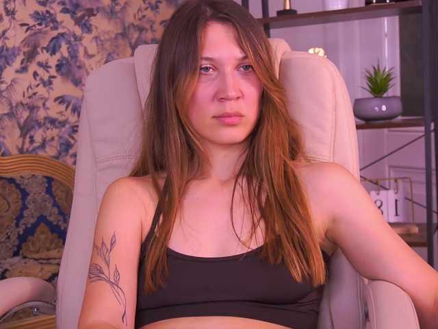 LinaDance live cam on BongaCams