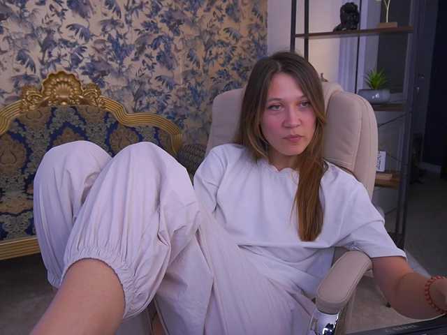 LinaDance live cam on BongaCams
